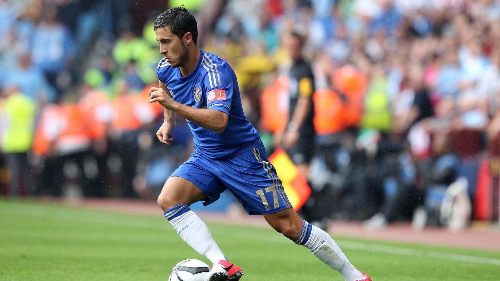 “西甲明星对决：攻防转换引发球迷惊叹”，2021西甲球星